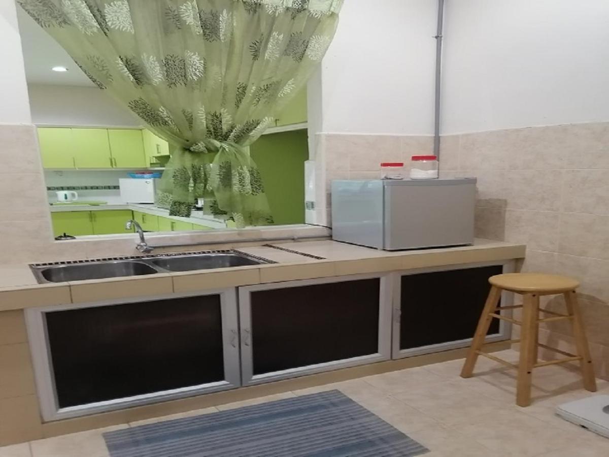 Bukit Baru Homestay Malacca Екстериор снимка