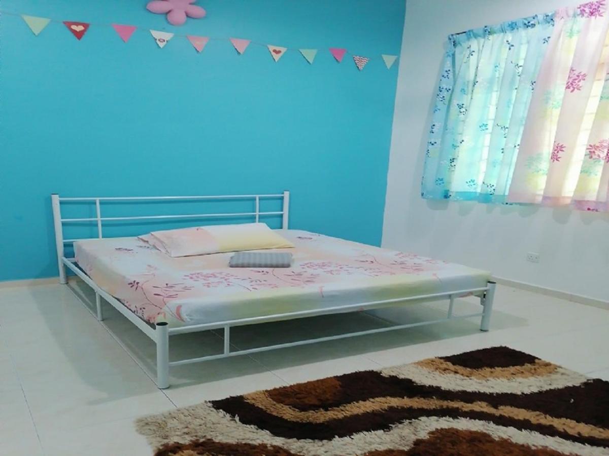 Bukit Baru Homestay Malacca Екстериор снимка
